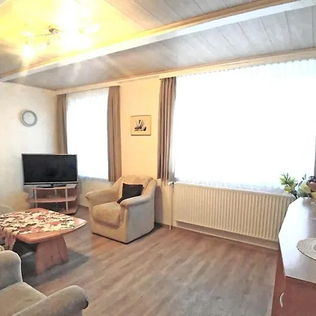 An Der Alten Pappel Nr 1 *